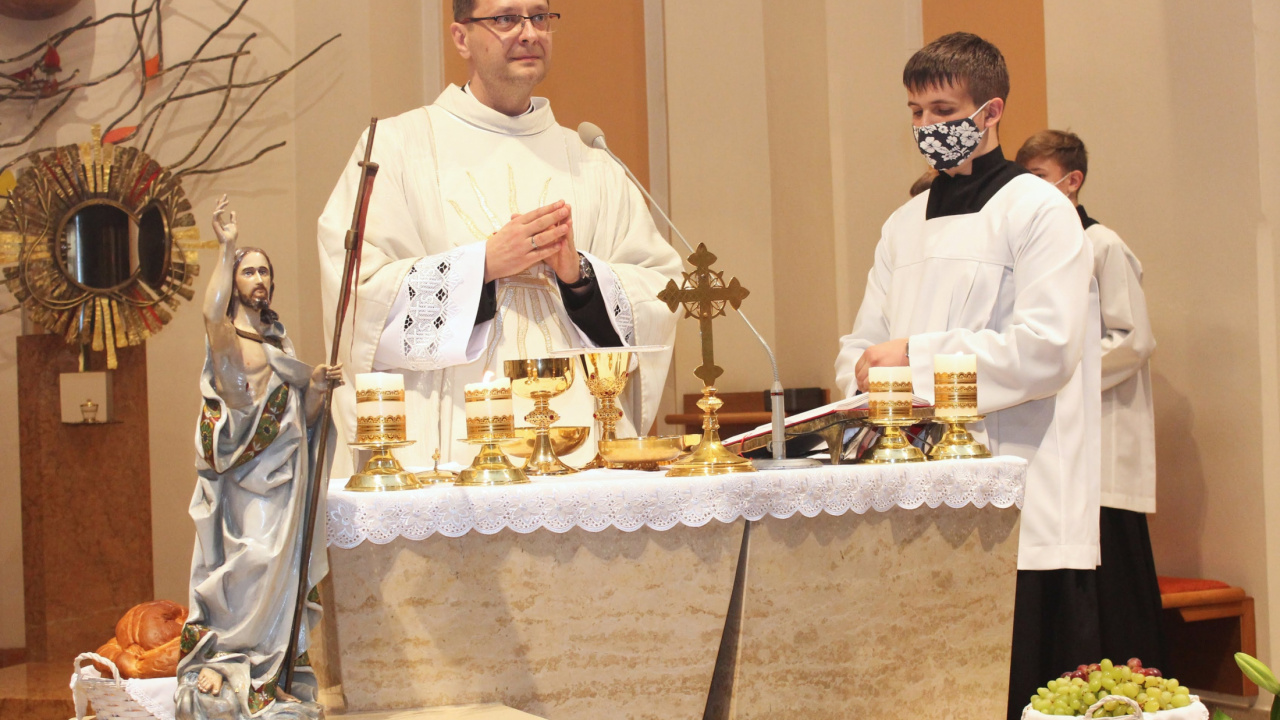 Fotografia fotogalérie Svätá (Biela) Sobota - Veľkonočná vigília Pánovho zmŕtvychvstania - Belá nad Cirochou 16.04.2022