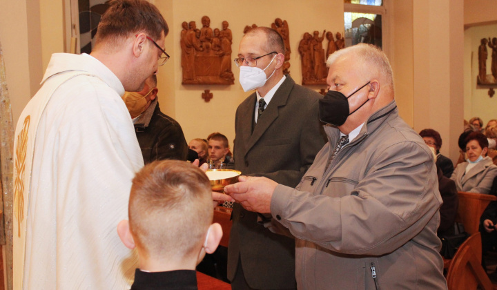 3. fotografia fotogalérie Svätá (Biela) Sobota - Veľkonočná vigília Pánovho zmŕtvychvstania - Belá nad Cirochou 16.04.2022