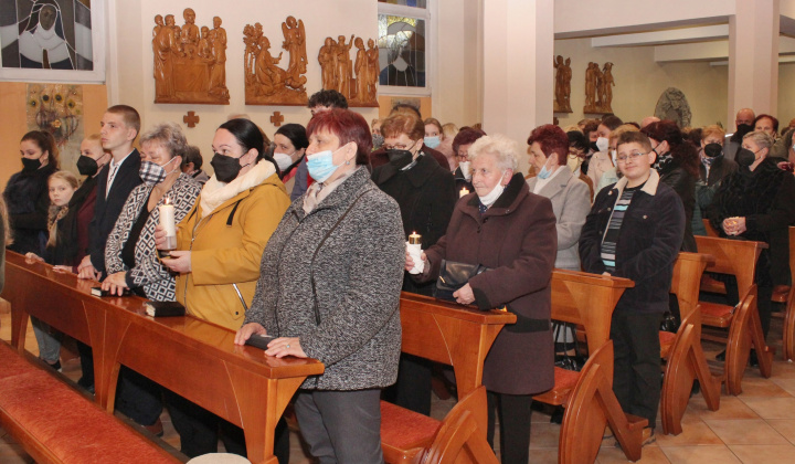 10. fotografia fotogalérie Svätá (Biela) Sobota - Veľkonočná vigília Pánovho zmŕtvychvstania - Belá nad Cirochou 16.04.2022
