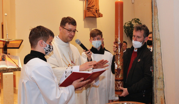 13. fotografia fotogalérie Svätá (Biela) Sobota - Veľkonočná vigília Pánovho zmŕtvychvstania - Belá nad Cirochou 16.04.2022